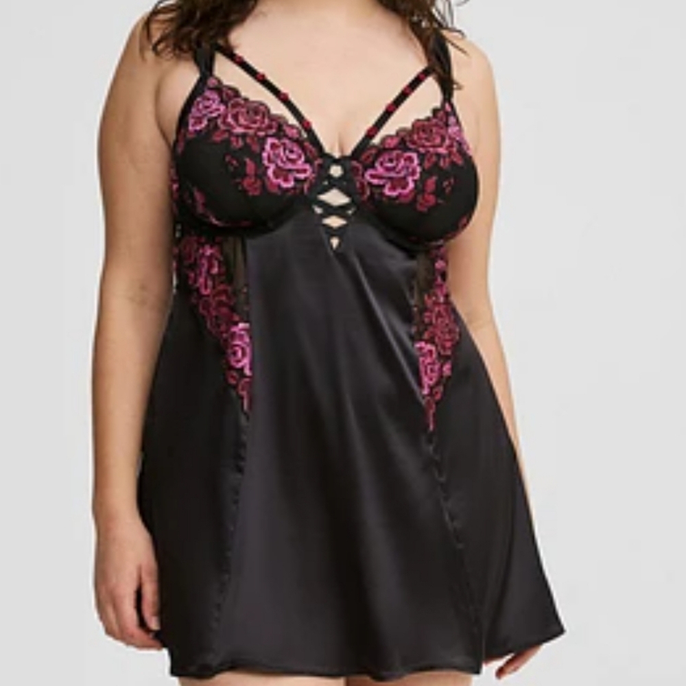 Torrid Lingerie Slip Dress Black Floral Roses Sexy Sz 3 Goth Witchy Feel The Fit
